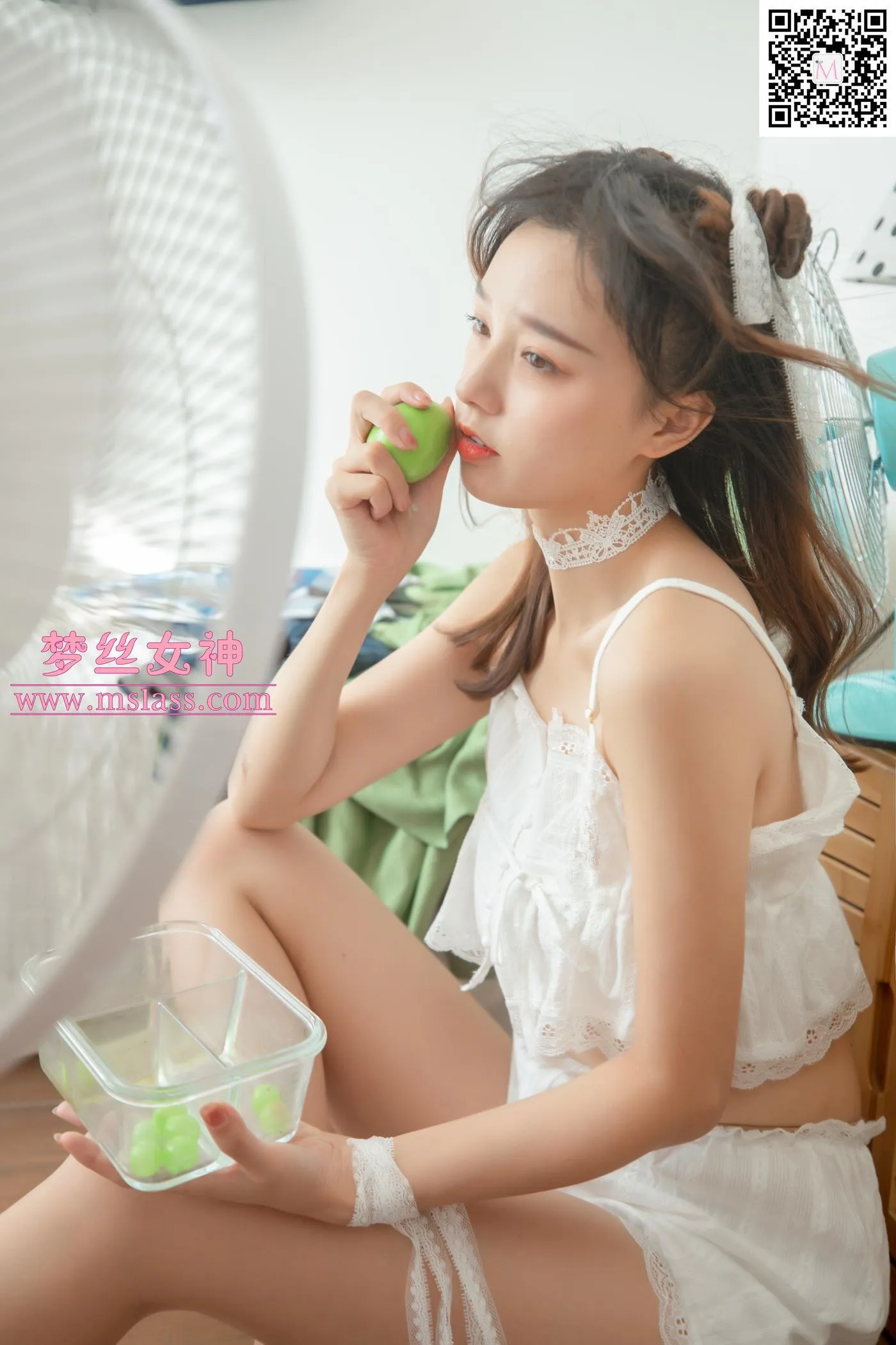 [MSLASS梦丝女神] 2020.08.27 NO.123 玥玥 超高质拍摄 美女痞子 [85P]插图2